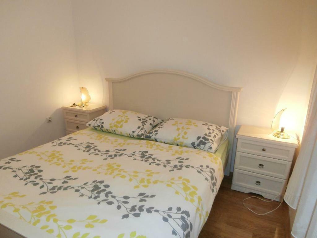 Appartement Miki à Poreč Extérieur photo