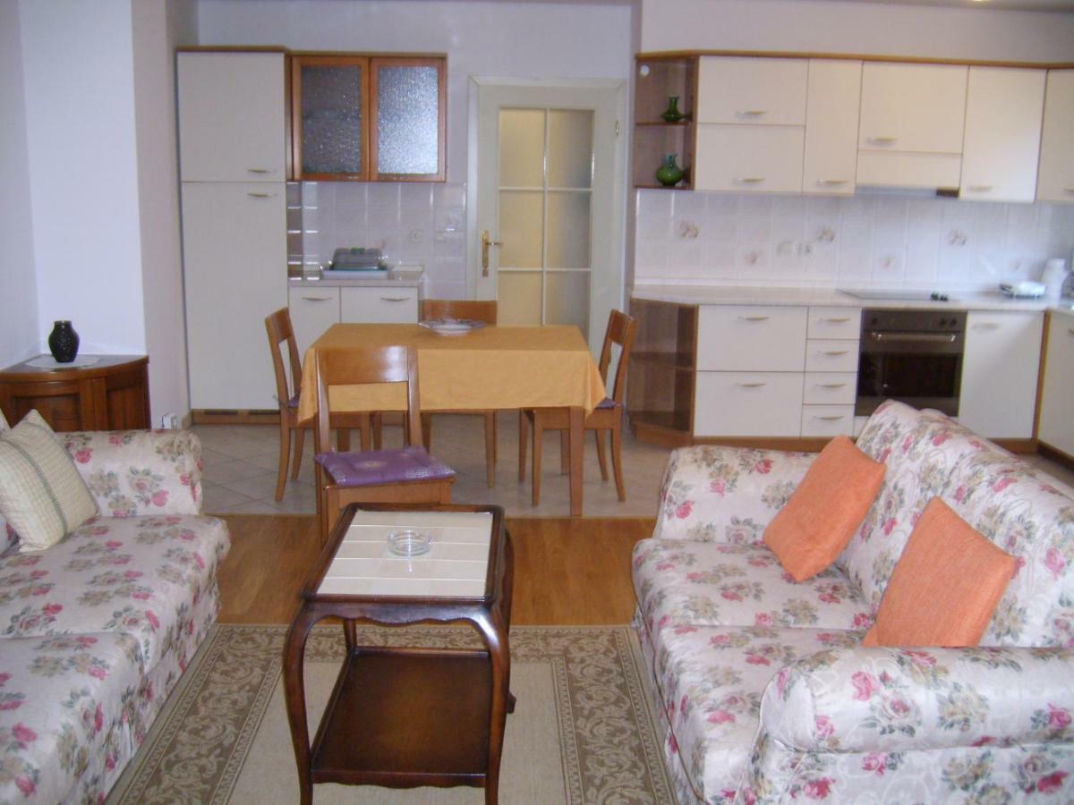 Appartement Miki à Poreč Extérieur photo